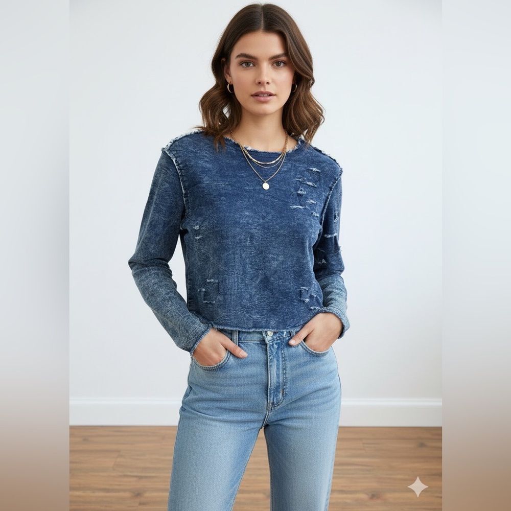 Love, Fire Denim Distressed Long Sleeves Sweater.sz S